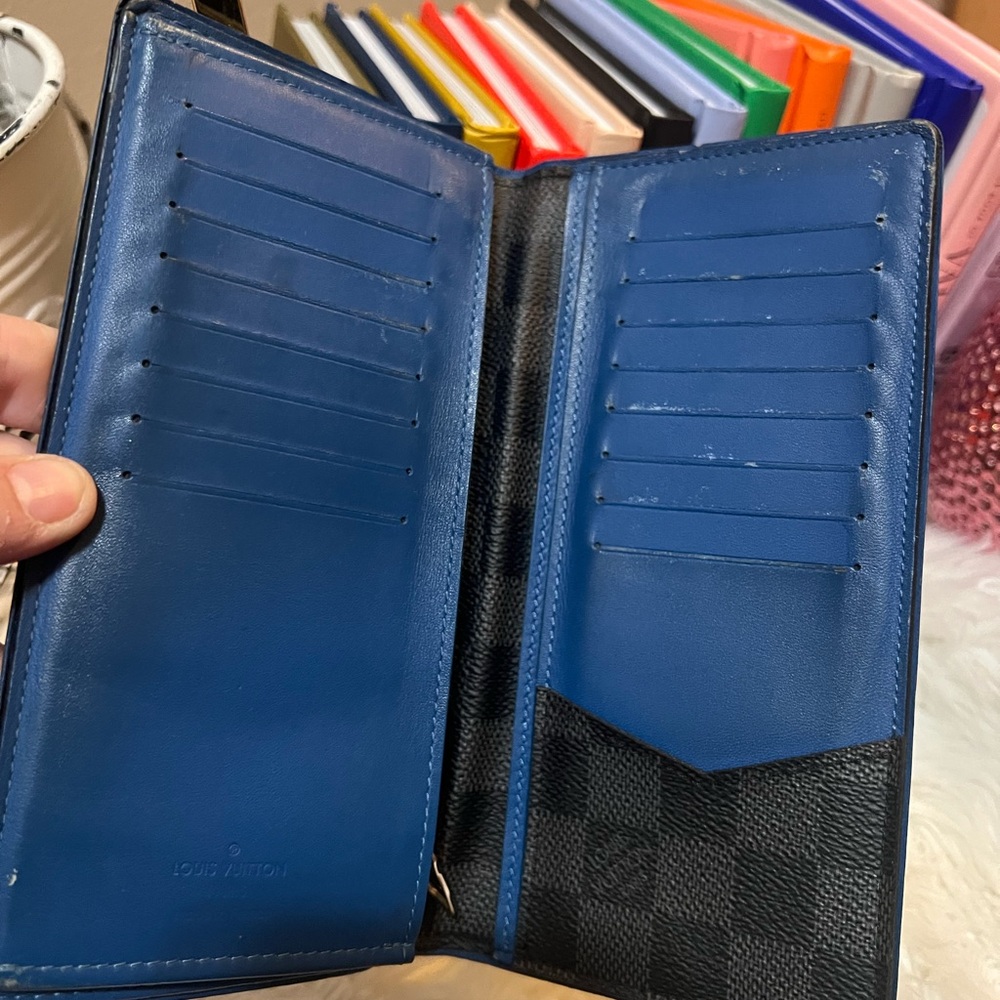 Louis Vuitton Damier Ebene Wallet - Picture 4 of 10